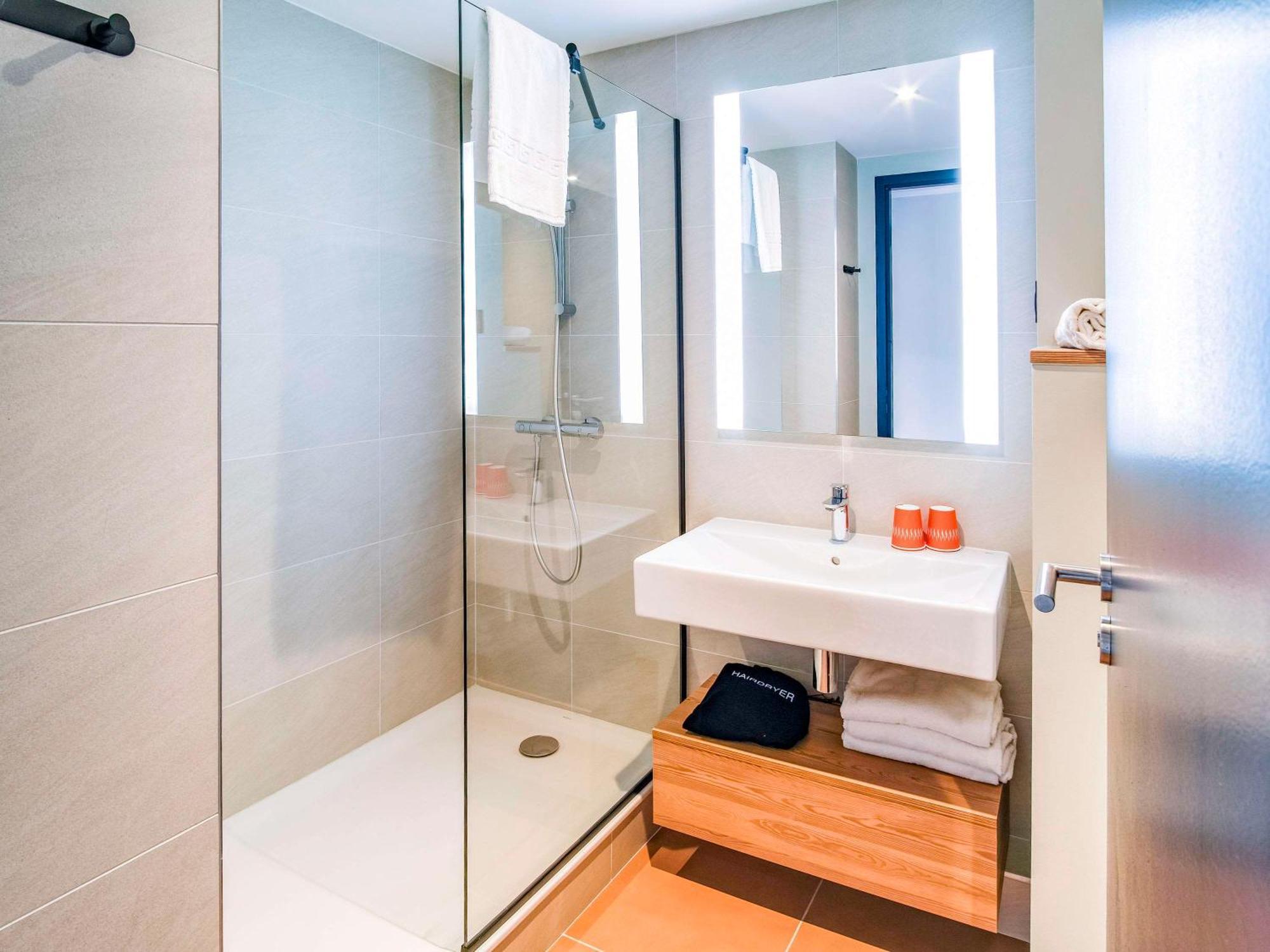 Ibis Styles Albertville Ngoại thất bức ảnh